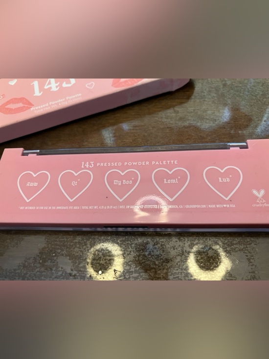 💋ColourPop 143 pressed powder palette NWT NIB - Picture 9 of 11